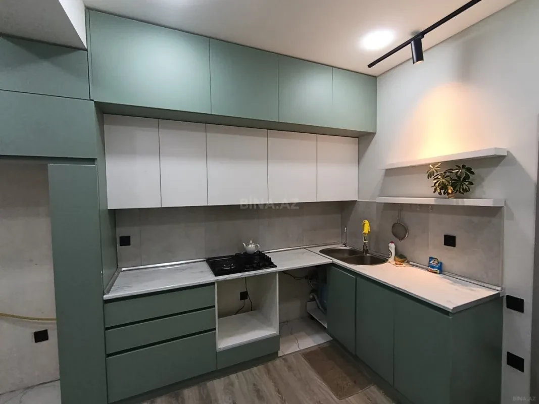 Satılır 3 otaqlı mənzil 102 m²