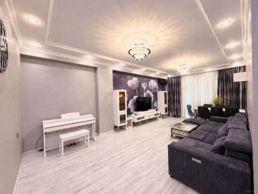 Satılır 3 otaqlı mənzil 100 m²