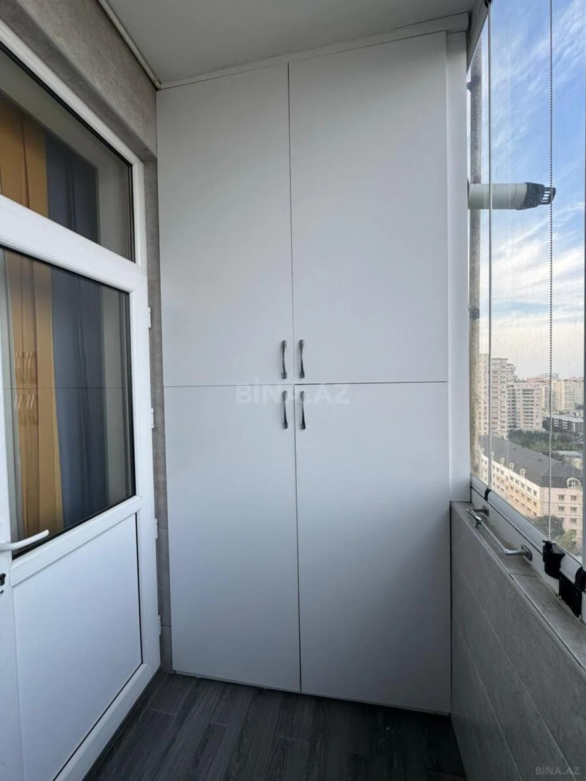 Satılır 3 otaqlı mənzil 100 m²