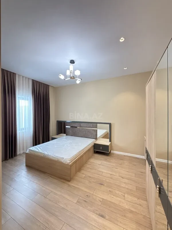 Satılır 4 otaqlı həyət evi 160 m²