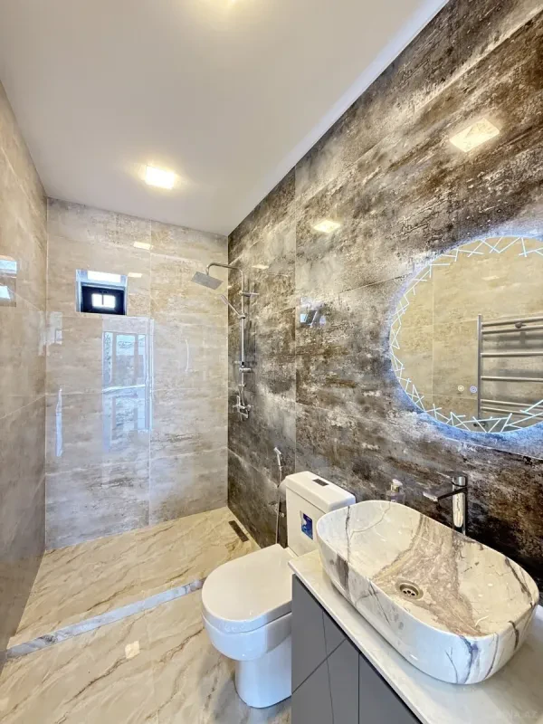 Satılır 4 otaqlı həyət evi 160 m²