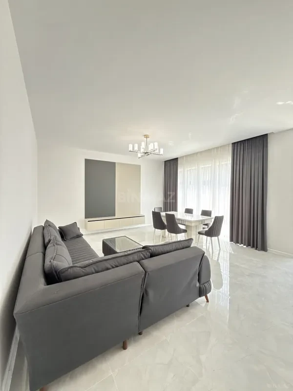 Satılır 4 otaqlı həyət evi 160 m²