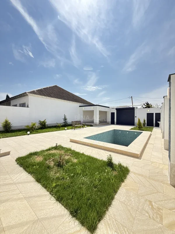 Satılır 4 otaqlı həyət evi 160 m²