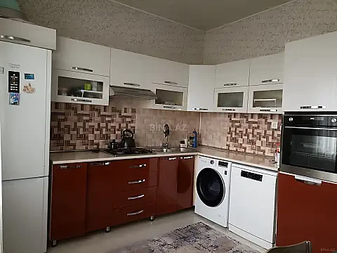 Satılır 3 otaqlı həyət evi 141 m²