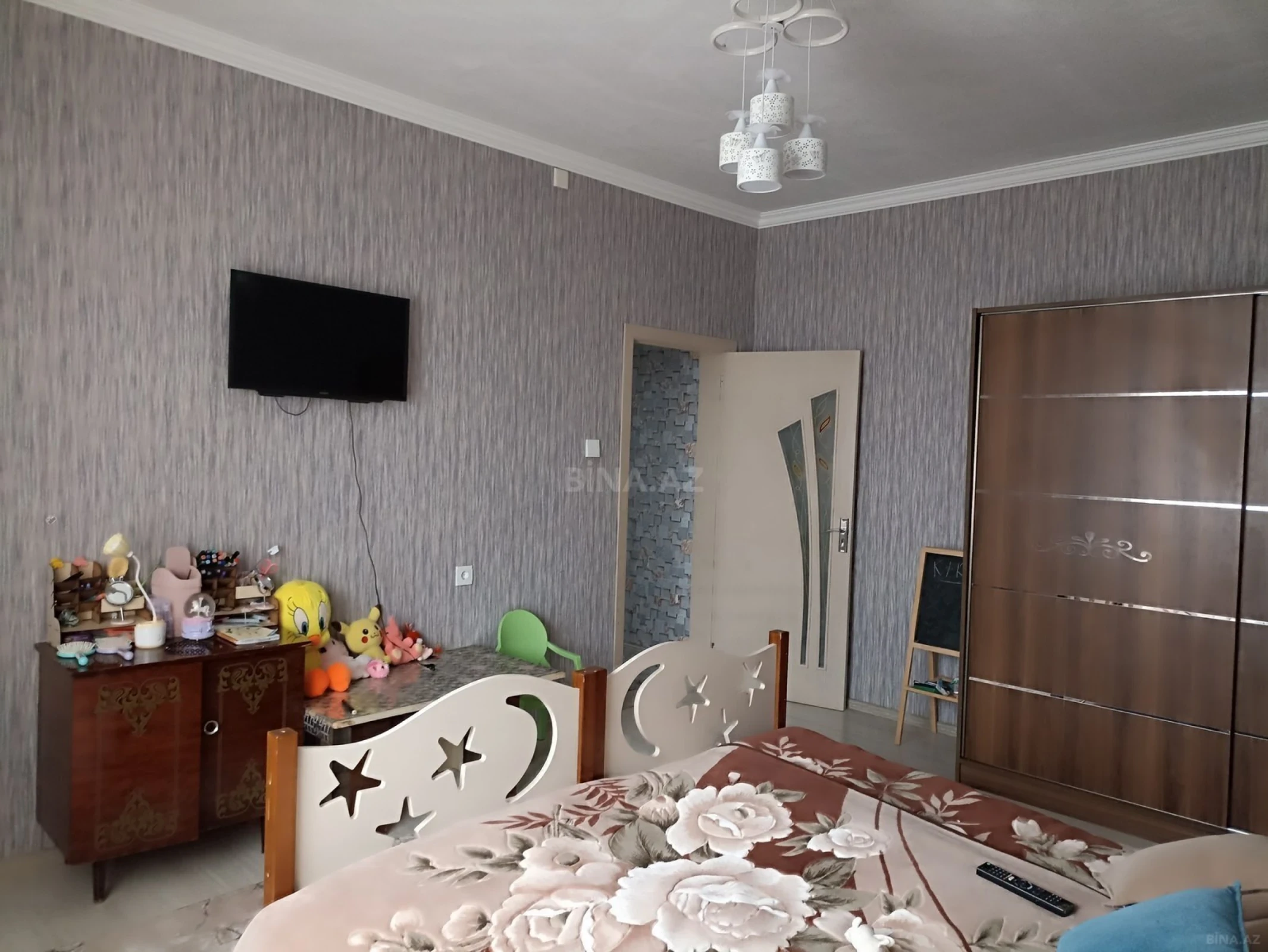 Satılır 3 otaqlı həyət evi 141 m²