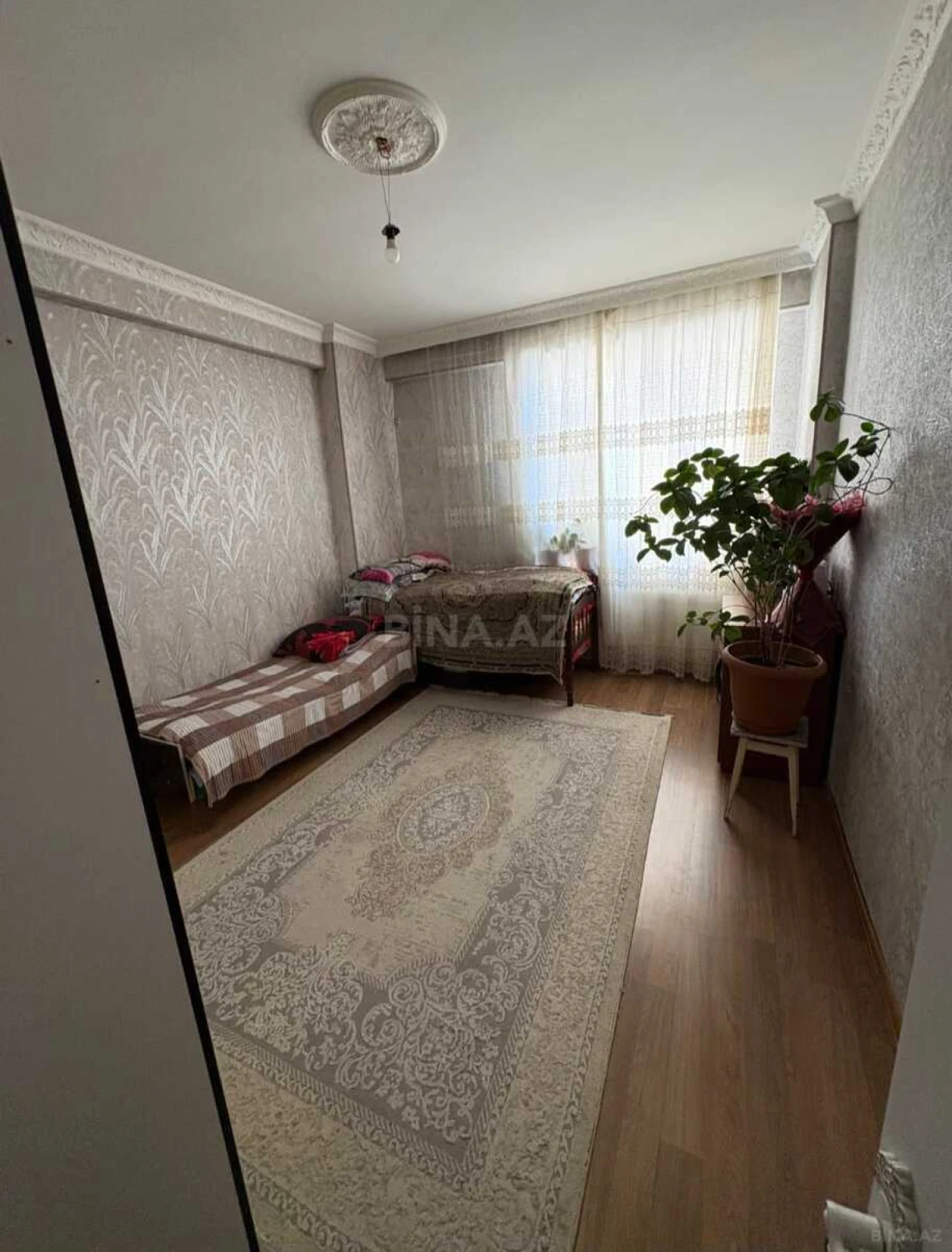 Satılır 2 otaqlı mənzil 53 m²