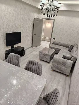 Kirayə verilir 2 otaqlı mənzil 68 m² — Bakı, Bakıxanov 2 otaq 68.00 m²