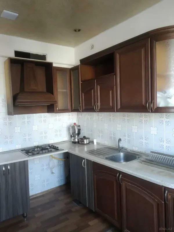 Kirayə verilir 3 otaqlı mənzil 88 m²