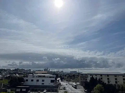 Satılır 2 otaqlı mənzil 82.7 m²