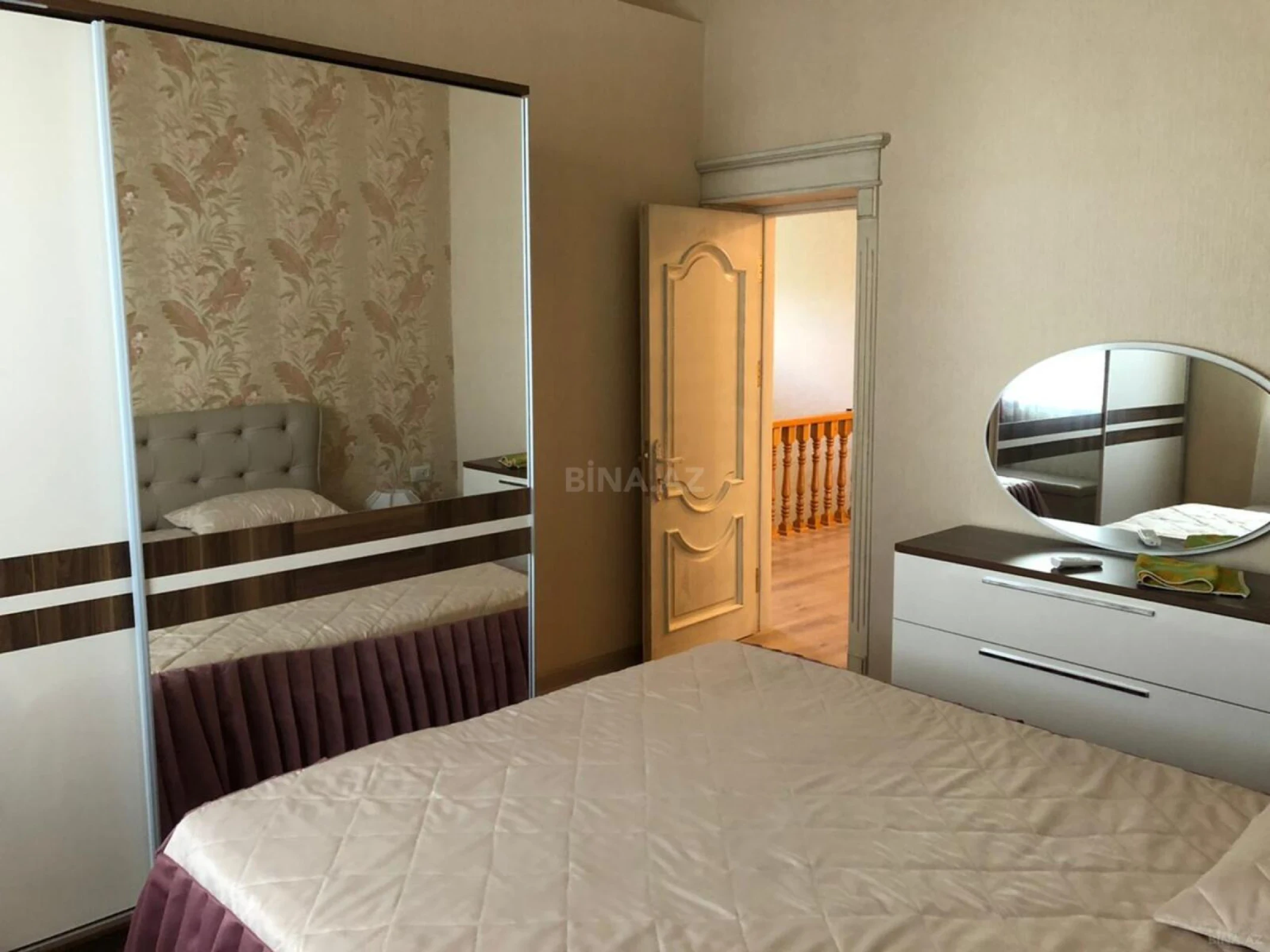 Kirayə verilir 4 otaqlı həyət evi 200 m²