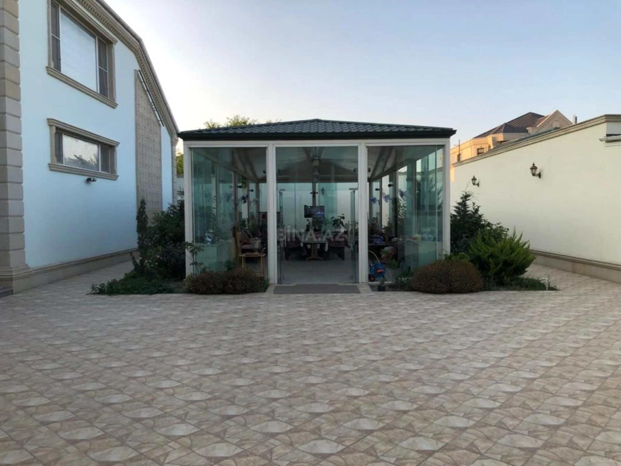 Kirayə verilir 4 otaqlı həyət evi 200 m²