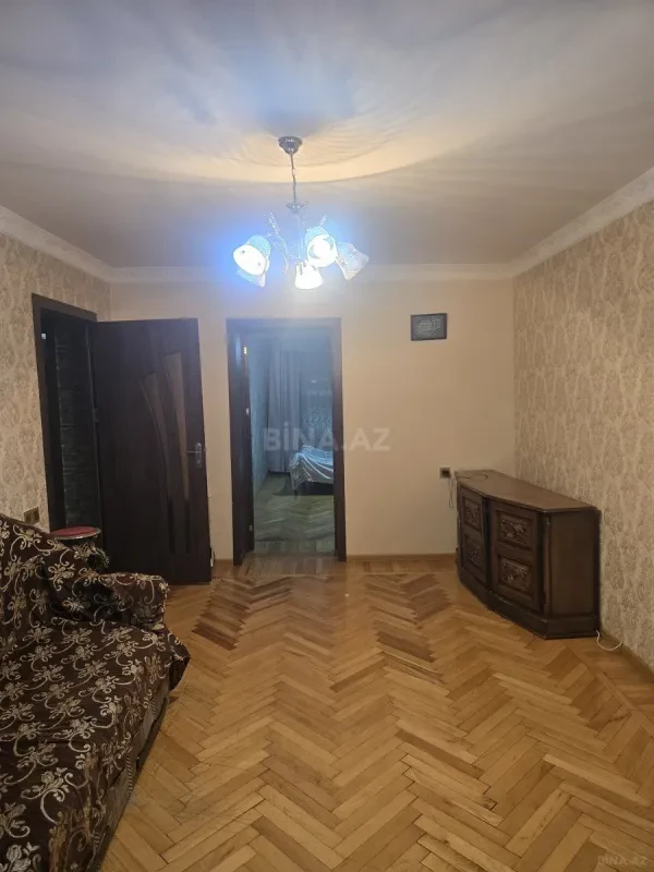 Kirayə verilir 3 otaqlı mənzil 78 m²