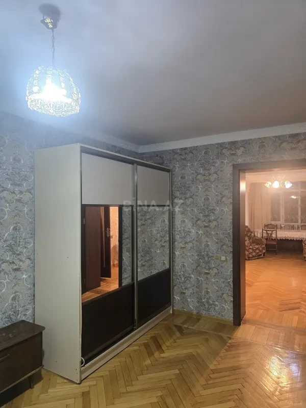 Kirayə verilir 3 otaqlı mənzil 78 m²
