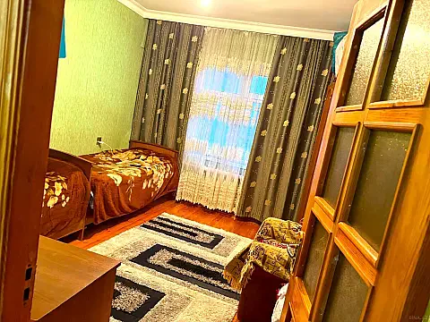 Satılır 2 otaqlı mənzil 65 m²