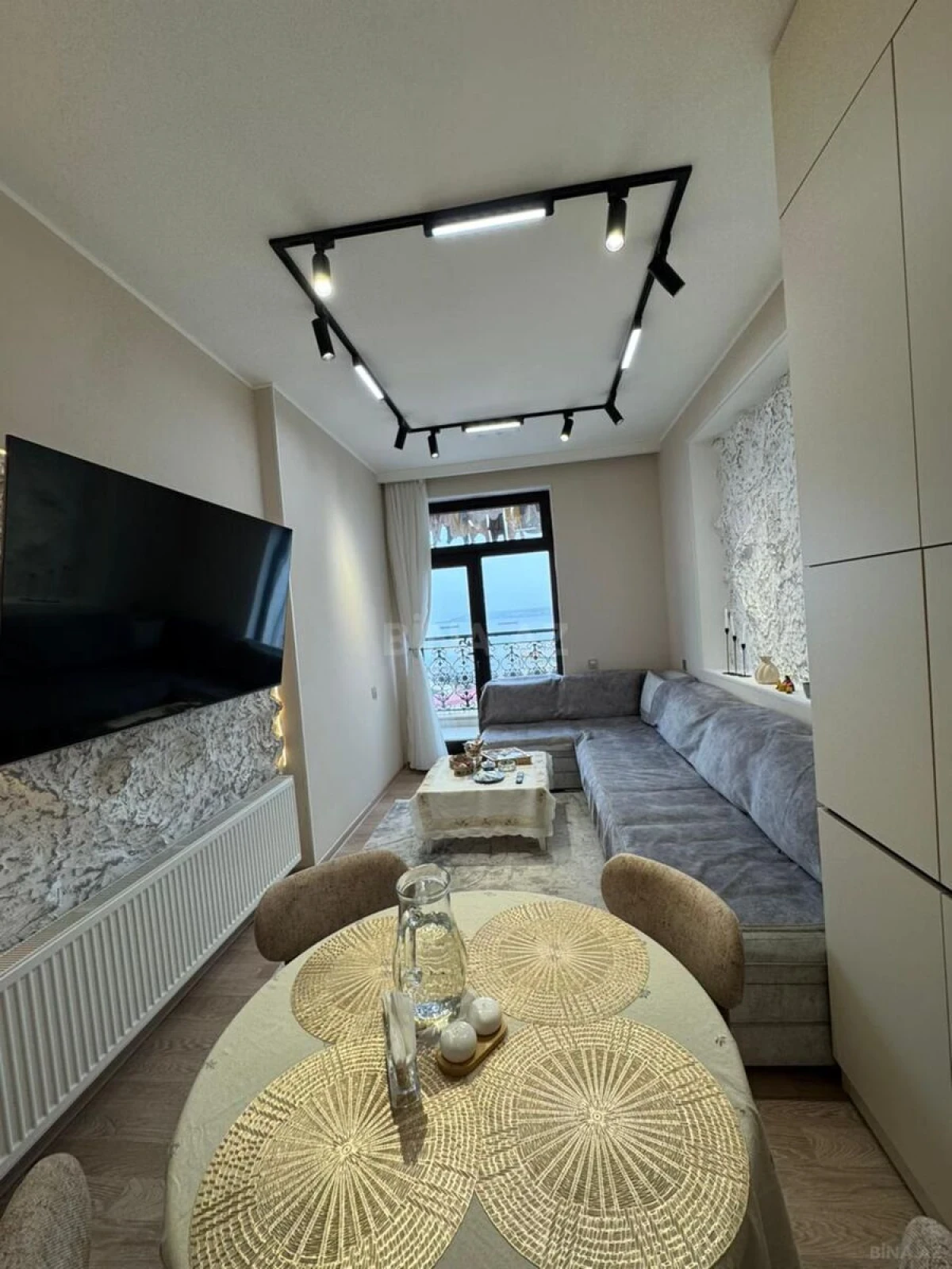 Satılır 2 otaqlı mənzil 58 m²