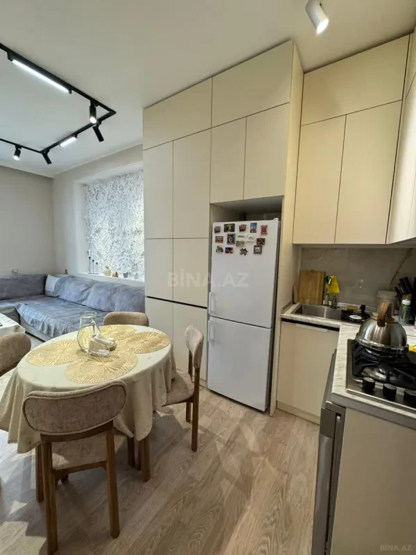 Satılır 2 otaqlı mənzil 58 m²