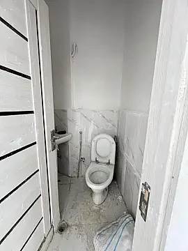 Kirayə verilir obyekt 220 m²