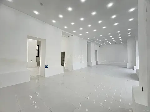 Kirayə verilir obyekt 220 m²