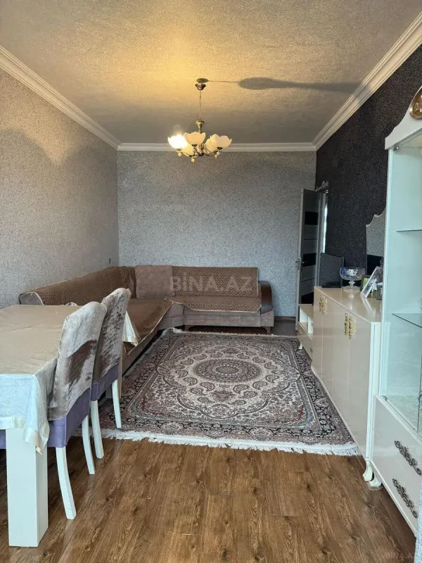 Satılır 2 otaqlı mənzil 65 m²