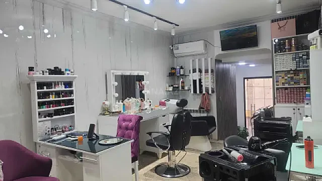 Satılır obyekt 160 m²