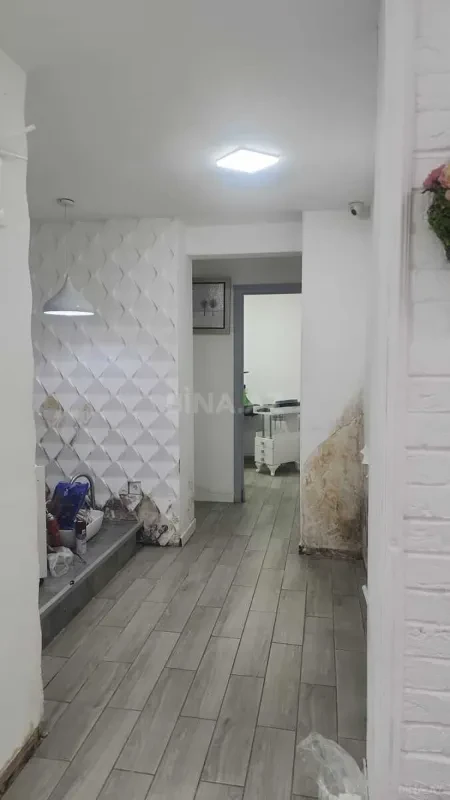 Satılır obyekt 160 m²