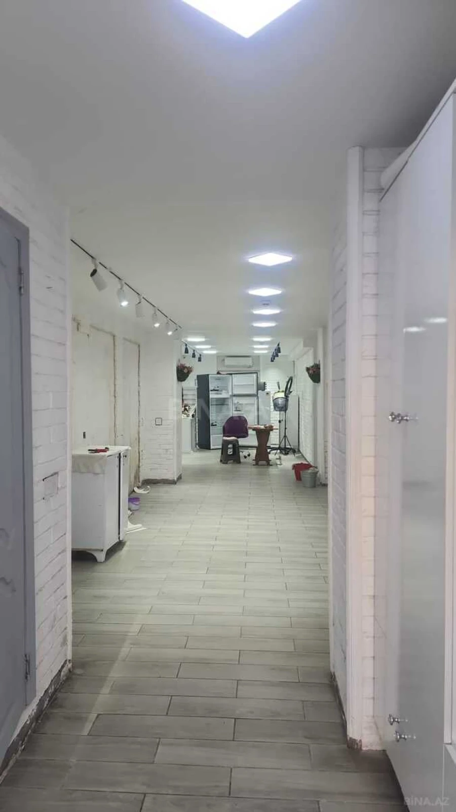 Satılır obyekt 160 m²