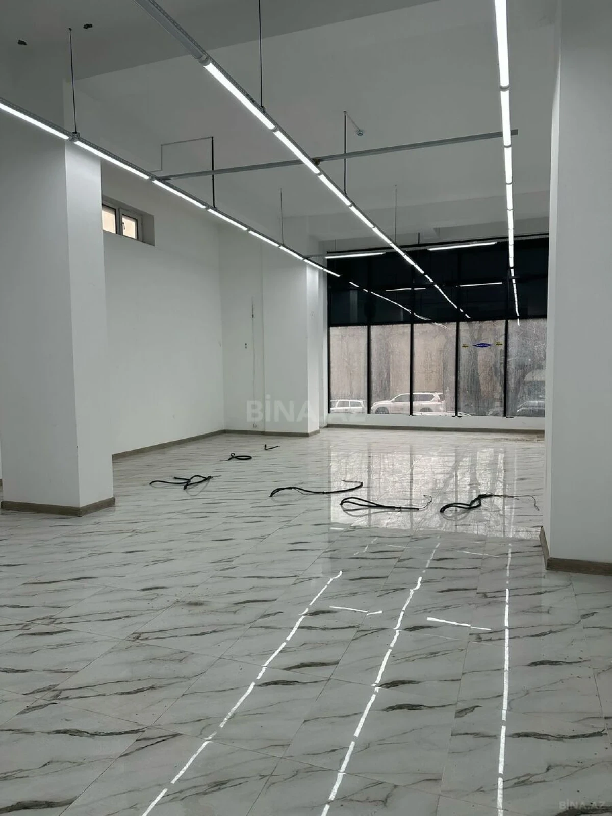 Kirayə verilir obyekt 140 m²