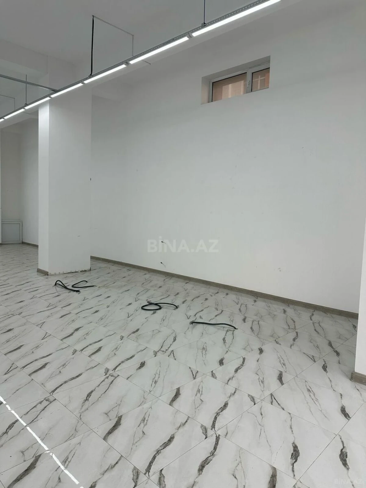 Kirayə verilir obyekt 140 m²