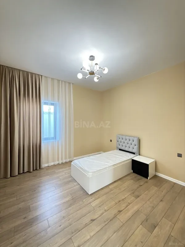 Satılır 4 otaqlı həyət evi 160 m²