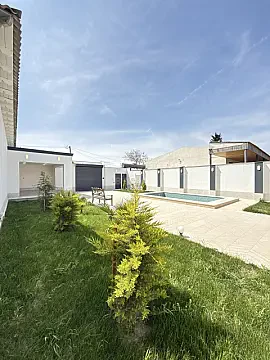 Satılır 4 otaqlı həyət evi 160 m²