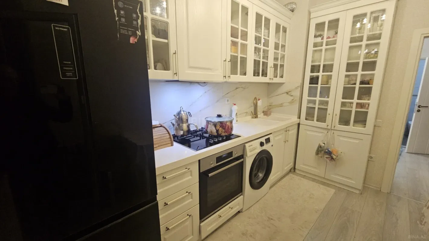 Satılır 3 otaqlı mənzil 96 m²