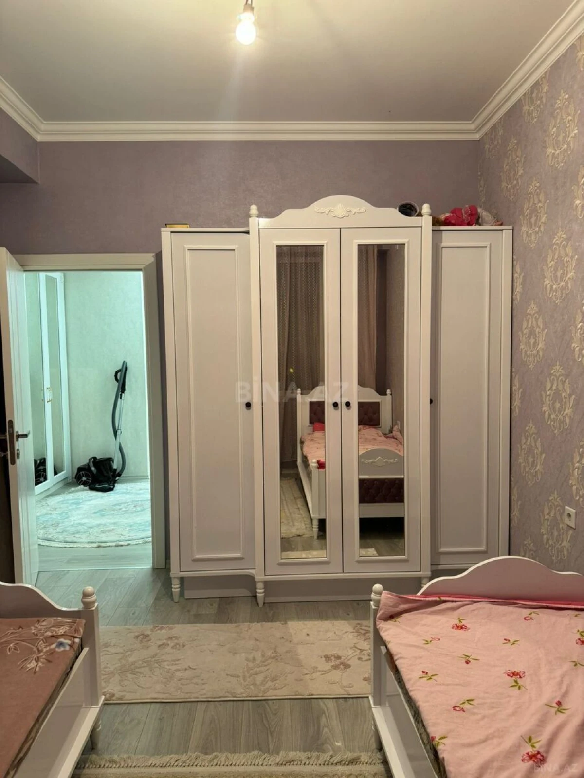 Satılır 3 otaqlı mənzil 96 m²