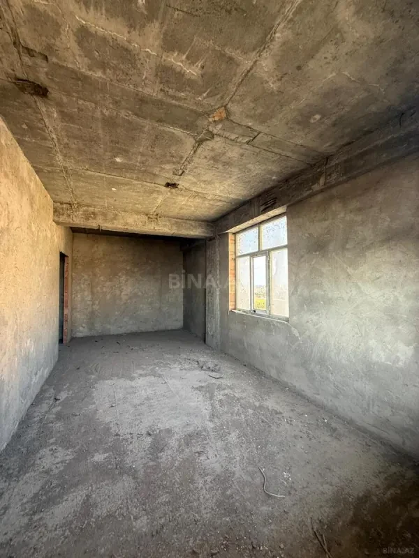 Satılır 3 otaqlı mənzil 104 m²