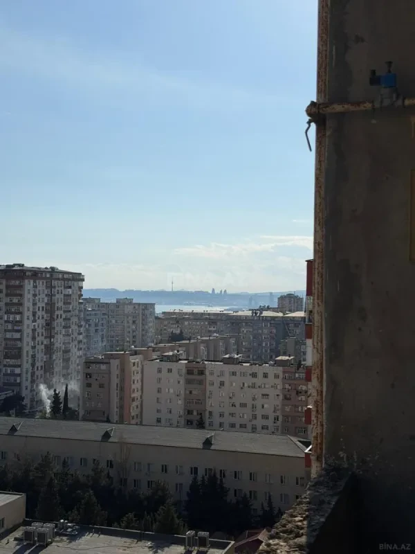 Satılır 3 otaqlı mənzil 104 m²
