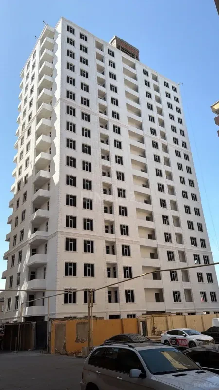 Satılır 2 otaqlı mənzil 92 m²