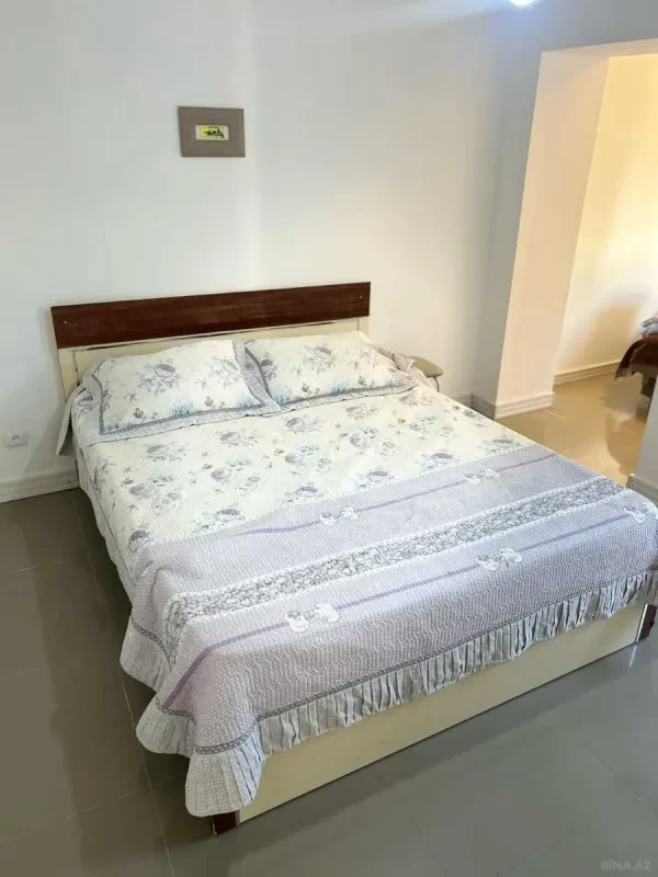 Kirayə verilir 2 otaqlı həyət evi 120 m²
