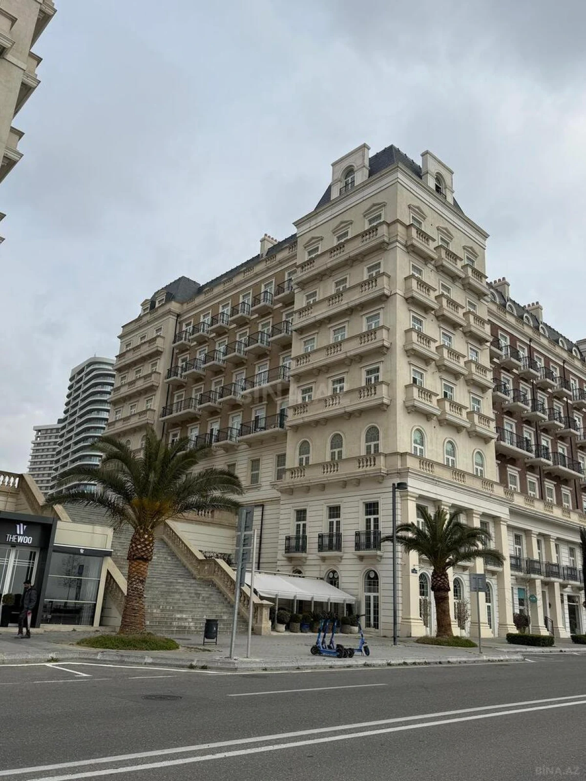 Satılır 3 otaqlı mənzil 112 m²