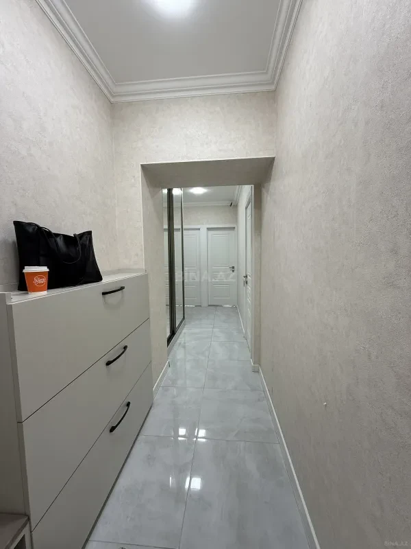 Satılır 2 otaqlı mənzil 70 m²
