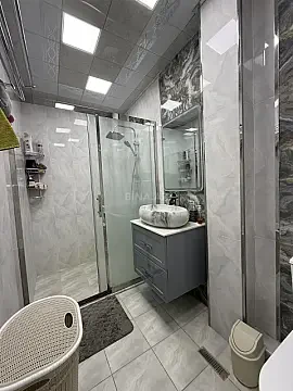 Satılır 2 otaqlı mənzil 70 m²