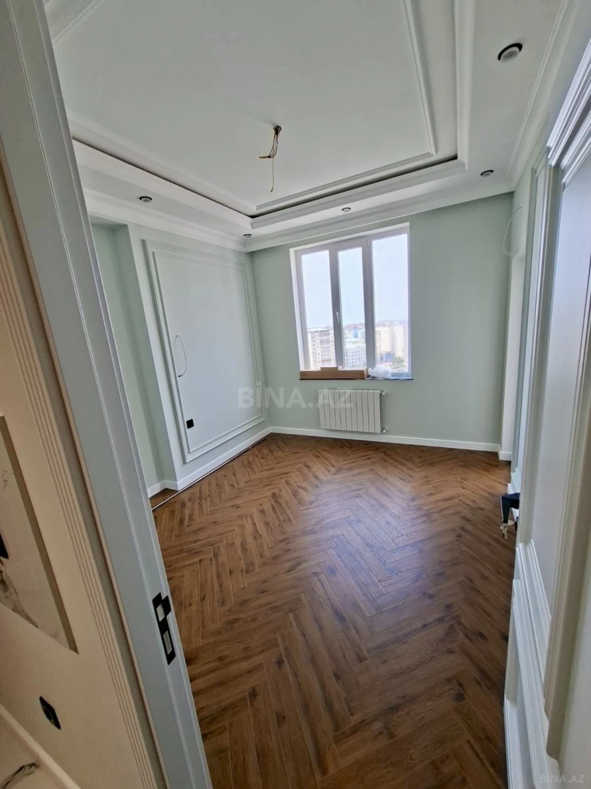Satılır 3 otaqlı mənzil 111 m²