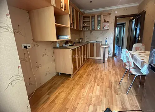 Kirayə verilir 3 otaqlı mənzil 80 m²