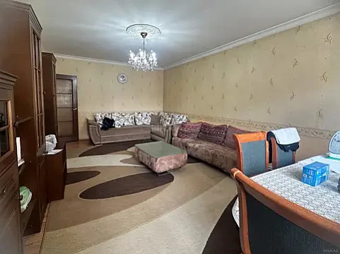 Kirayə verilir 3 otaqlı mənzil 80 m² — Bakı 3 otaq 80.00 m²