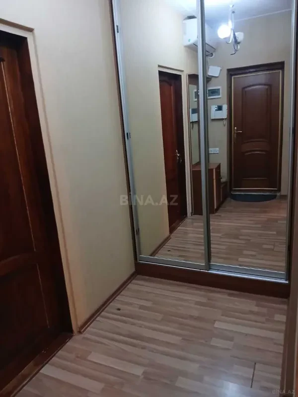 Kirayə verilir 2 otaqlı mənzil 56 m²