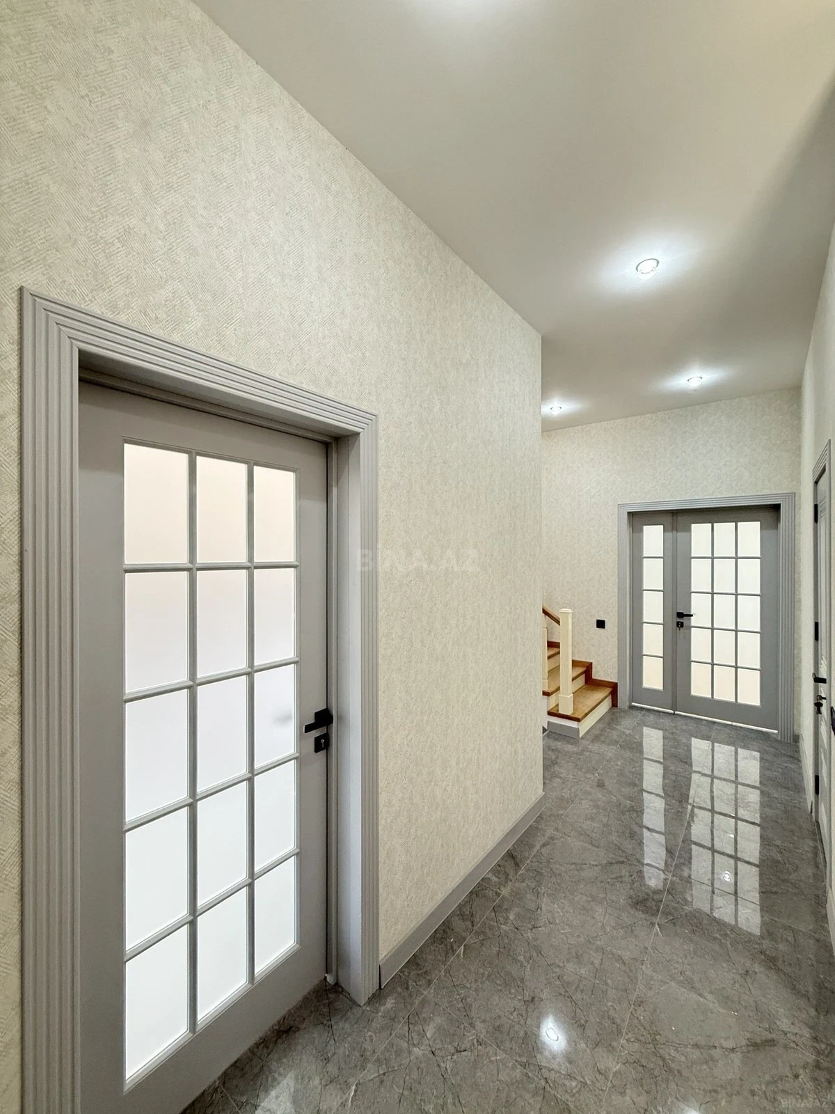 Satılır 4 otaqlı həyət evi 160 m²