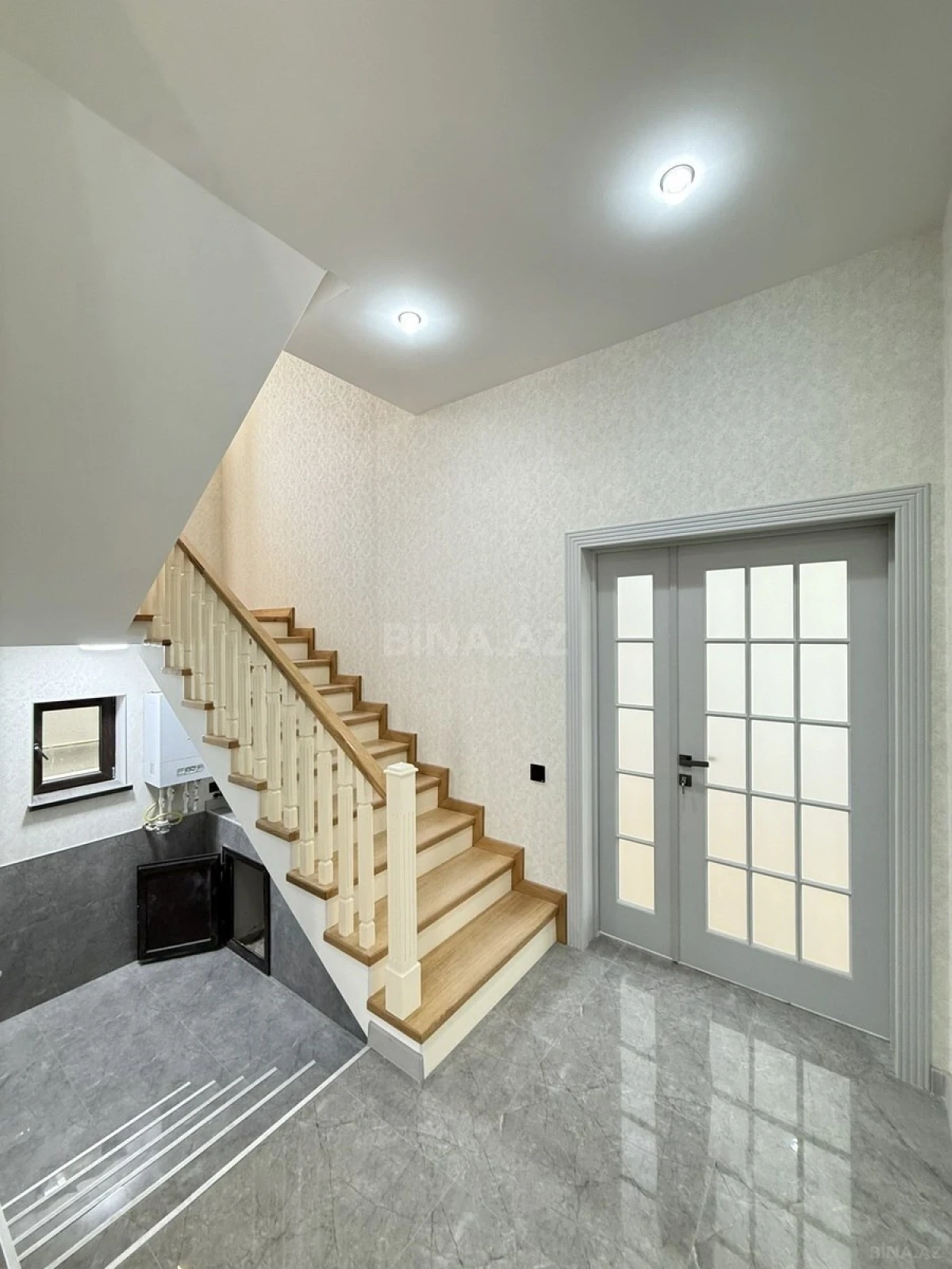 Satılır 4 otaqlı həyət evi 160 m²