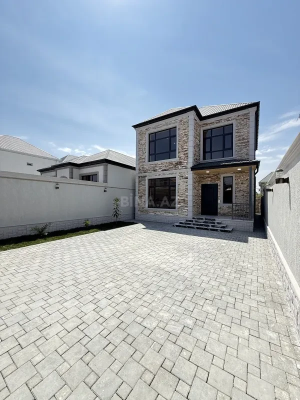 Satılır 4 otaqlı həyət evi 160 m²