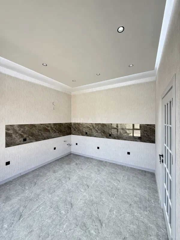 Satılır 4 otaqlı həyət evi 160 m²