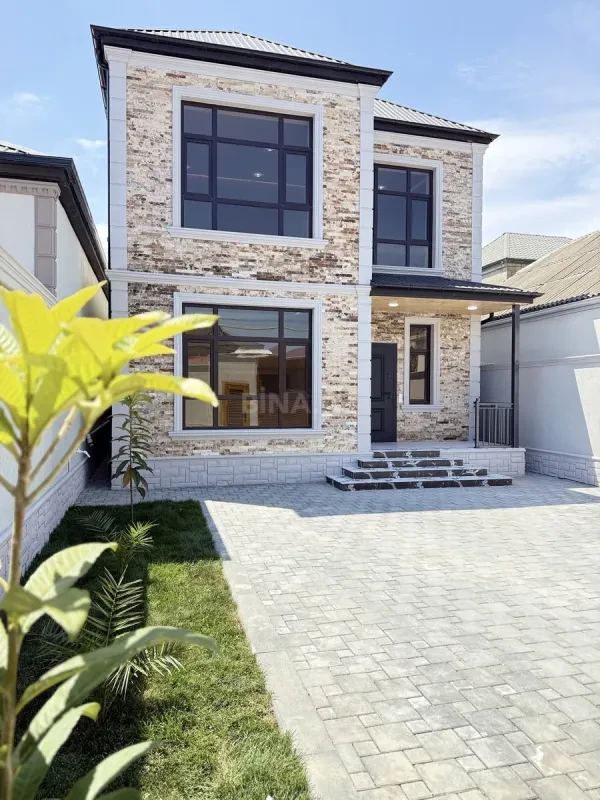 Satılır 4 otaqlı həyət evi 160 m²