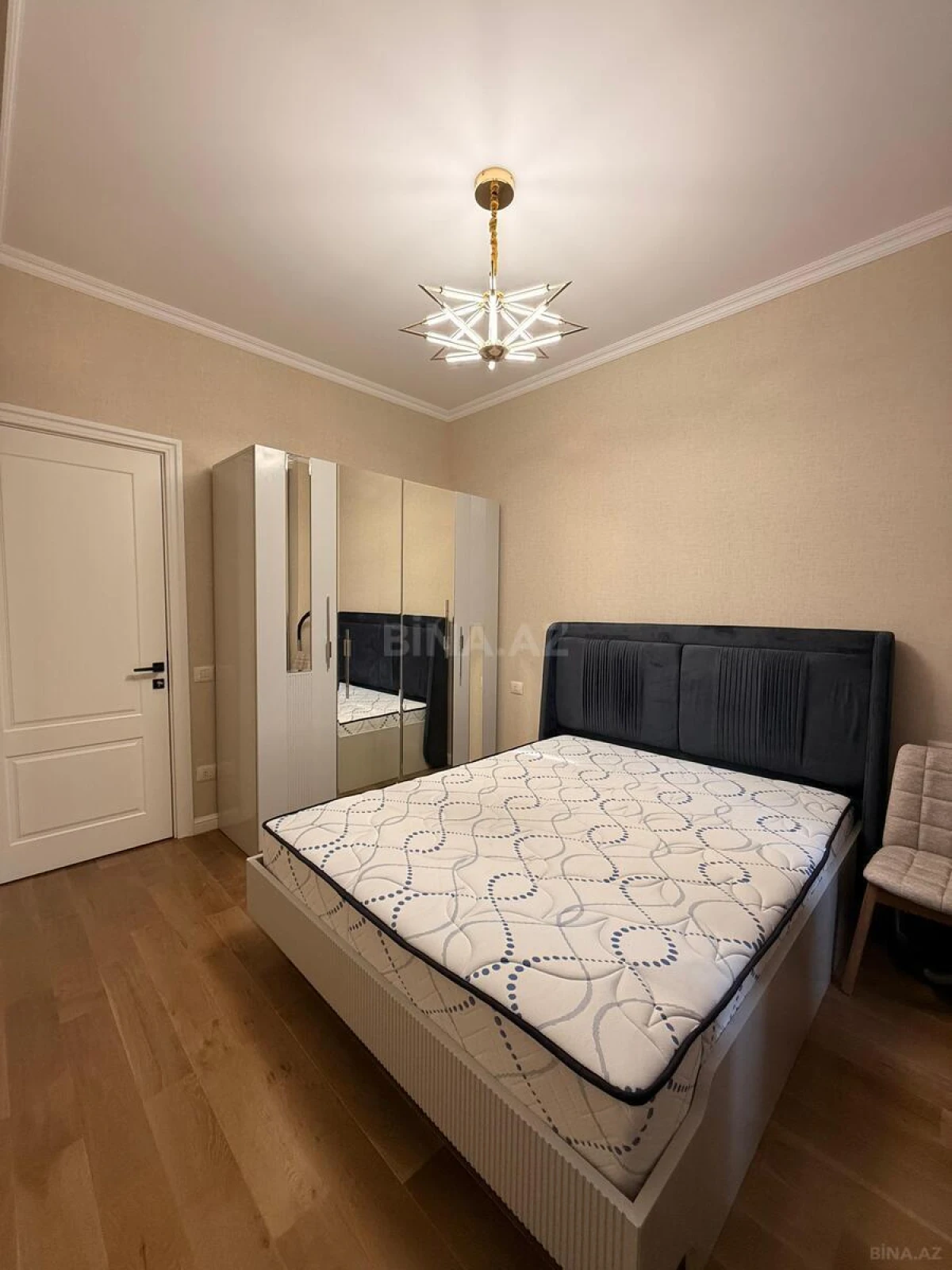 Kirayə verilir 2 otaqlı mənzil 55 m²