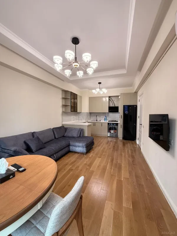 Kirayə verilir 2 otaqlı mənzil 55 m²